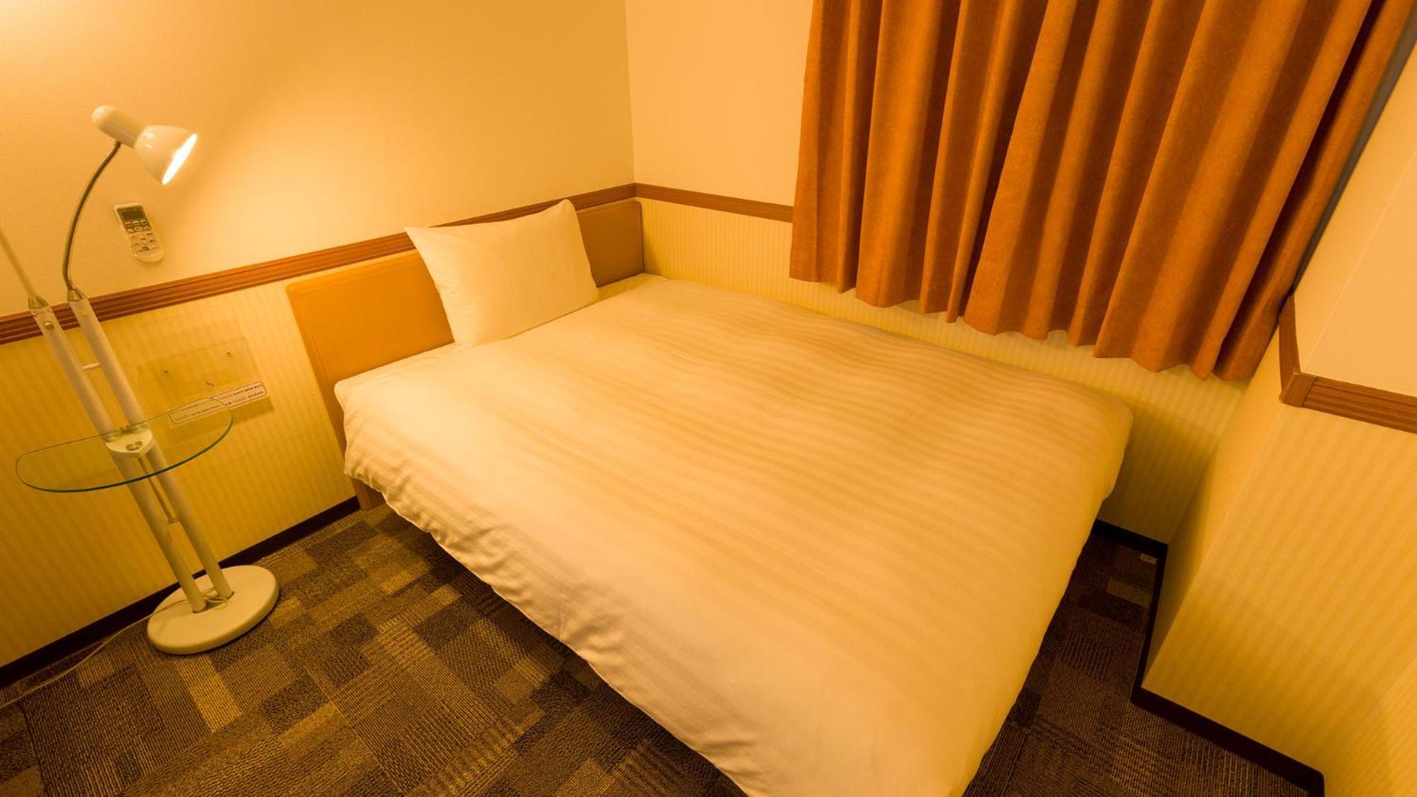 Toyoko Inn Okinawa Naha Asahibashi Ekimae Habitación foto